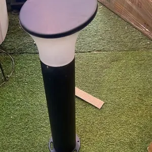 Bollard light with bulb (2 feets)